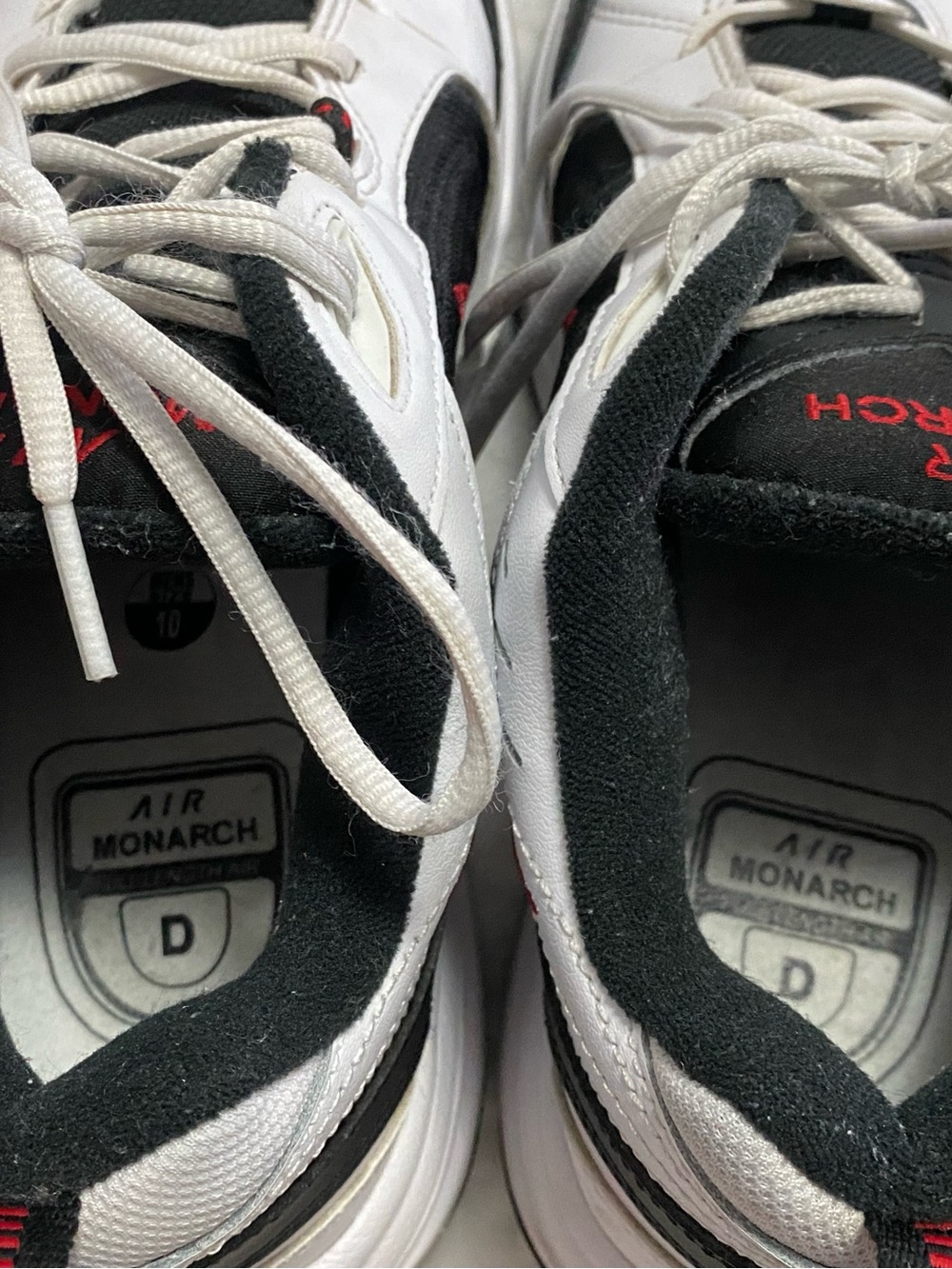 Nike Air Monarch Men’s White, Black & Red Athletic Sneakers - Picture 7 of 9